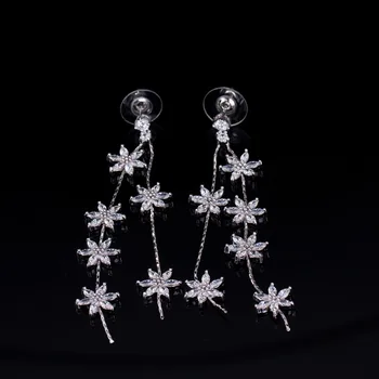 Lux Superba Marquise Cluster Floare de Zapada Formă Cubic Zirconia de culoare argintie Legăna & Cercei Lungi
