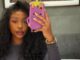 SZA a apărut pe Instagram într o rochie lila cu decolteu până la talie și un styling boho ușor de adaptat
