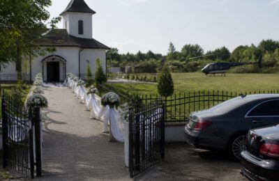 Cum a marcat Andra împlinirea a 40 de ani printr-o ceremonie religioasă și o petrecere fastuoasă