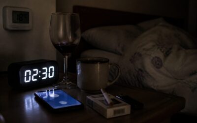 De ce te trezești noaptea și cum poți avea un somn mai odihnitor ajustând rutina de seară