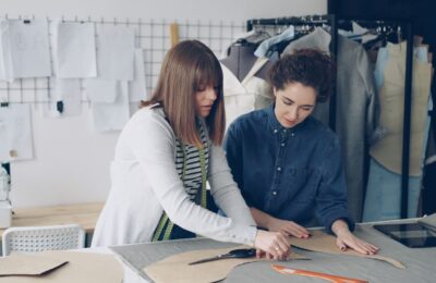 Un show poate depăși 100.000 de euro pentru un designer independent, fără să aducă vânzări pe măsură