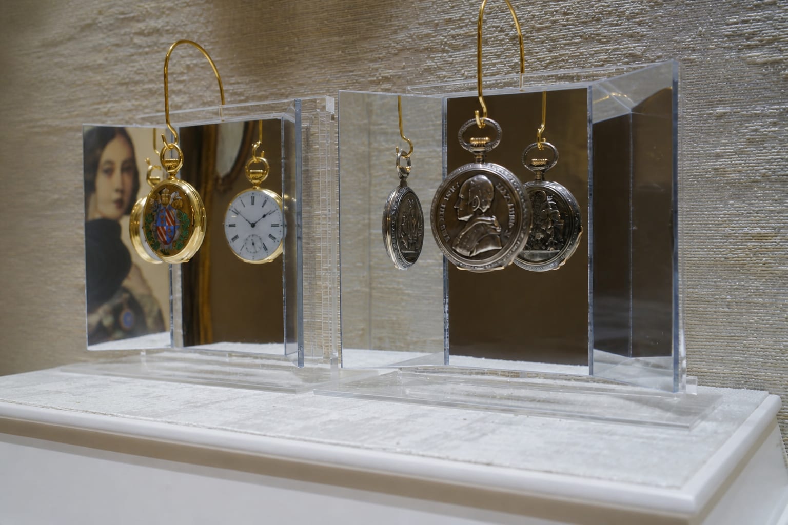 Ceasuri de buzunar Patek Philippe expuse